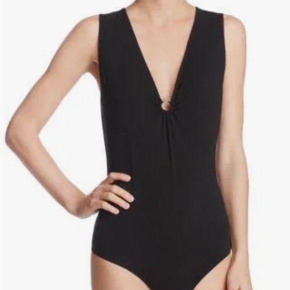 Guess Catrina Black Bodysuit Top - Picture 6 of 8